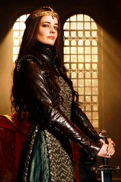 Eva Green è Morgana nella serie tv "Camelot"