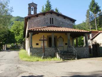 Chiesetta di Castagno d'Andrea